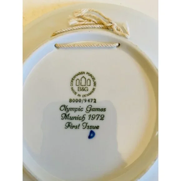 1972 Munich Olympics Memorabilia German Olympiade Munchen Decorative Wall Plate - Picture 10 of 10